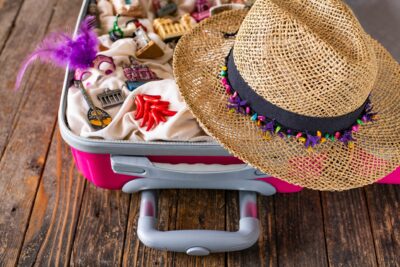 Holiday treasure hunt